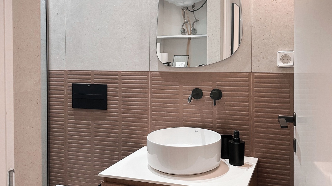 Photo of Bathroom in Eretria