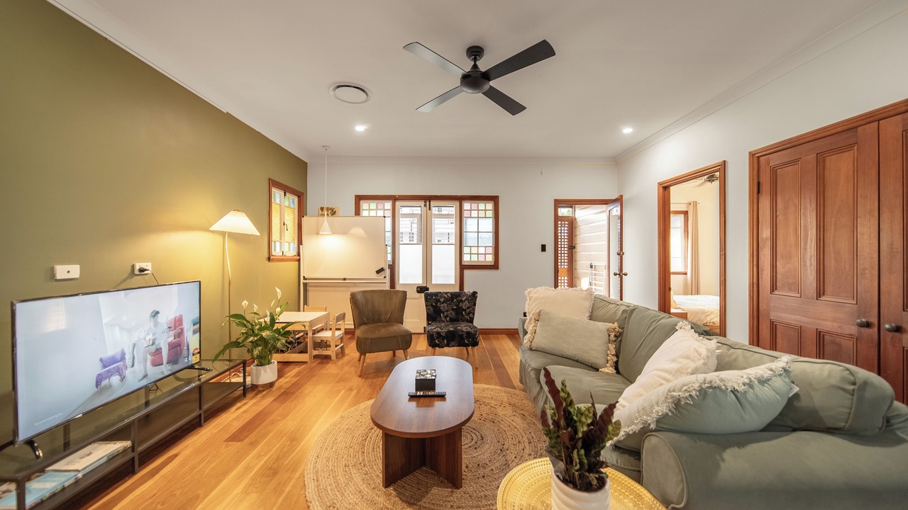 Photo of Livingroom in Annerley