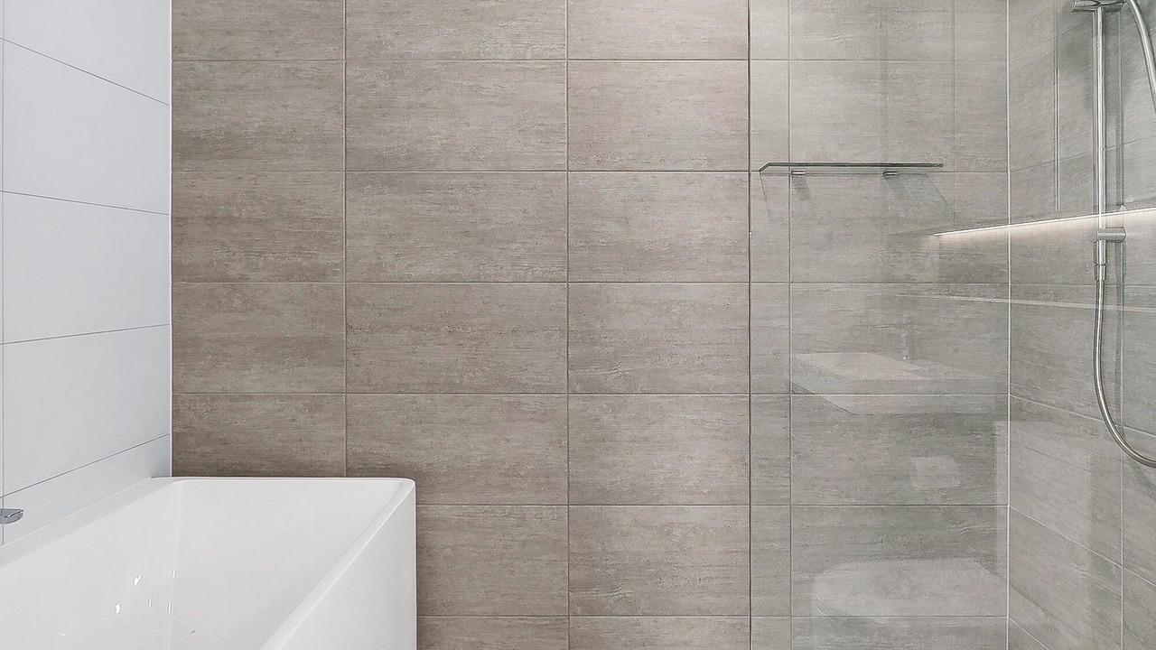 Photo of Bathroom in Broadbeach