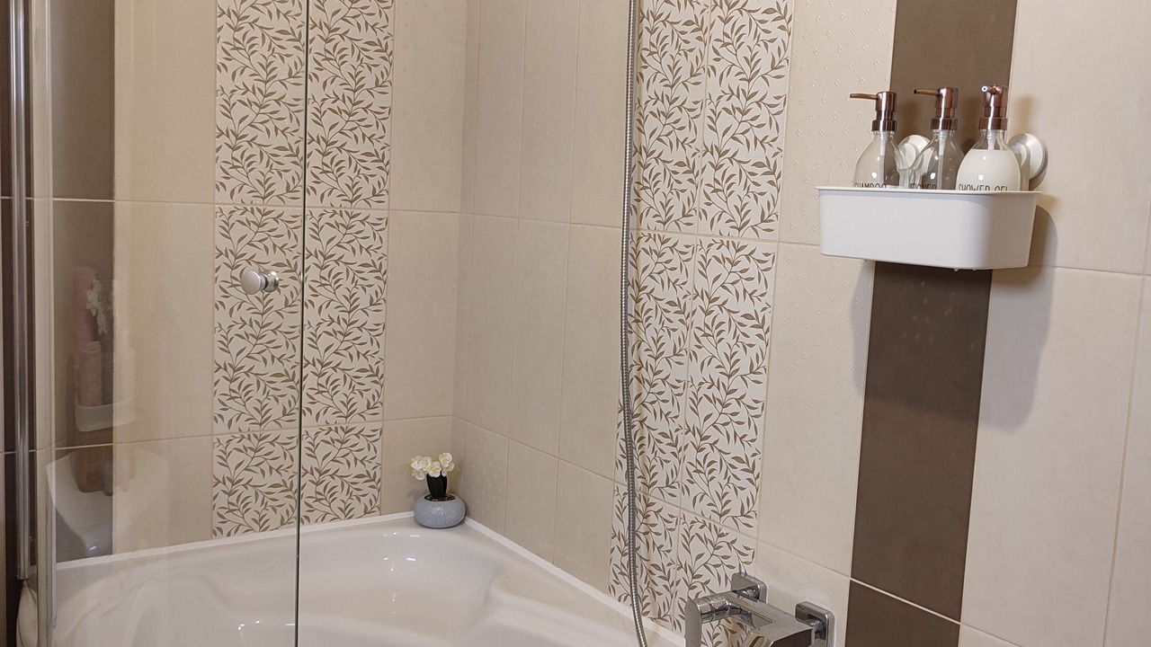 Photo of Bathroom in Patitiri