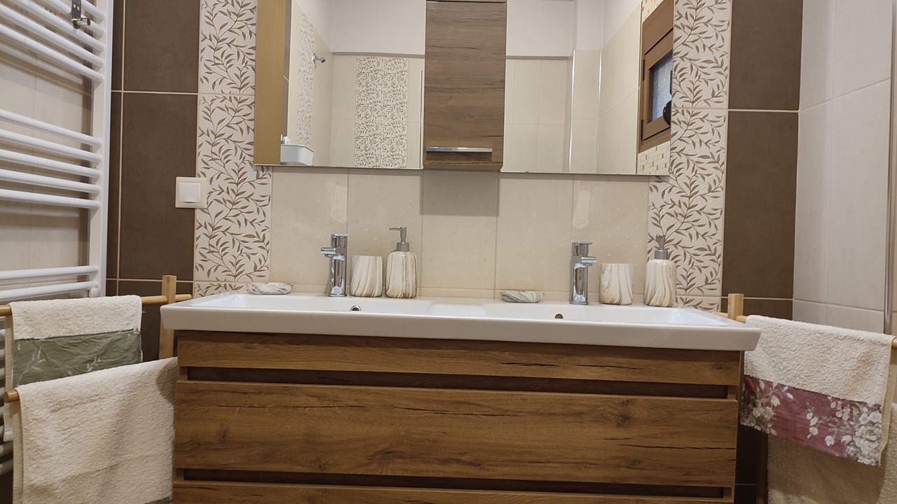 Photo of Bathroom in Patitiri