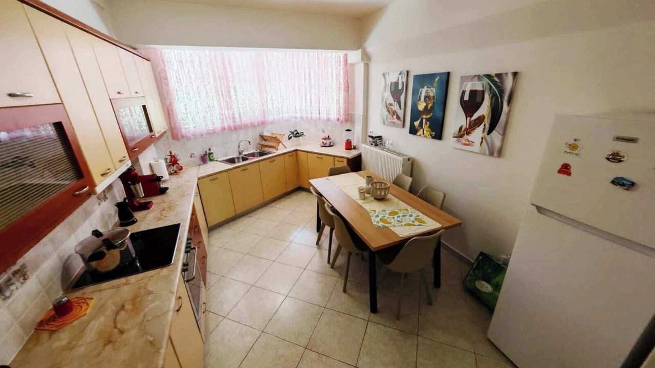 Photo of Kitchen in Assos-Lechaio