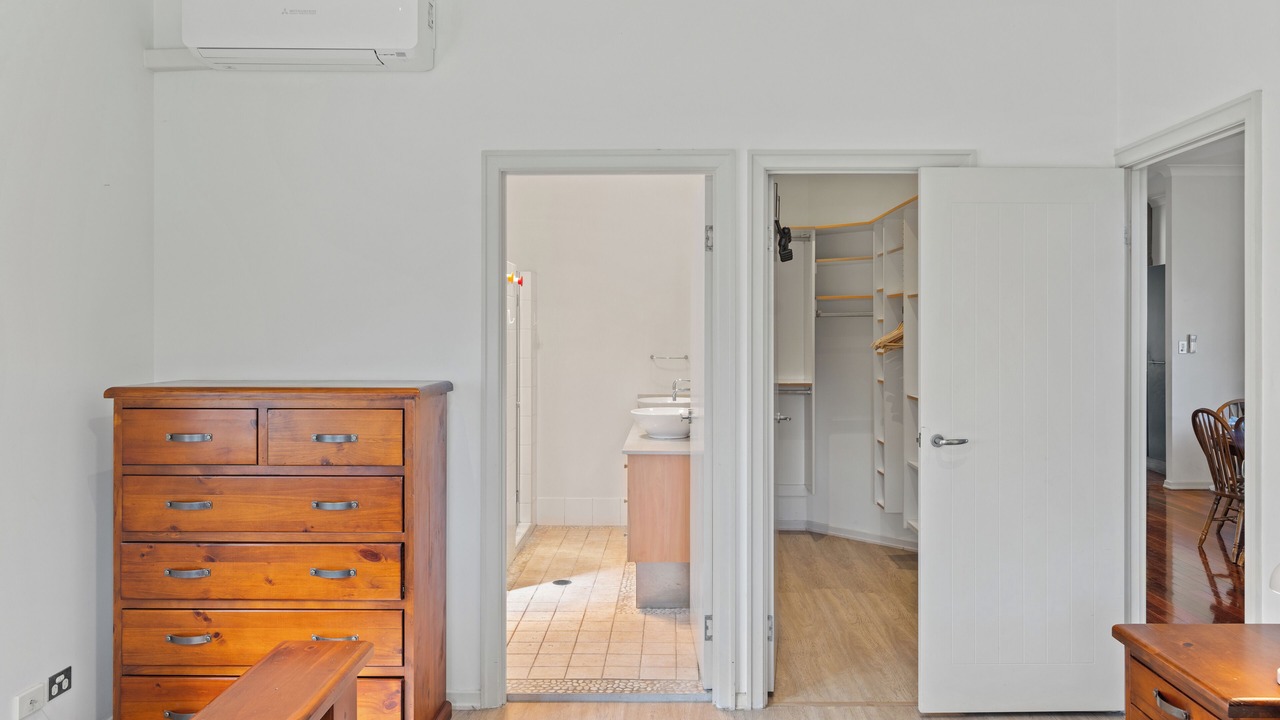 Photo of Bedroom in Norman Park