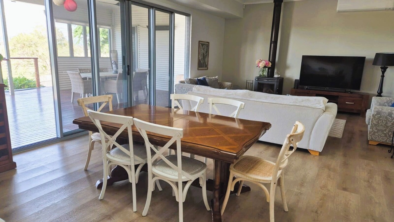 Photo of Livingroom in Tamborine