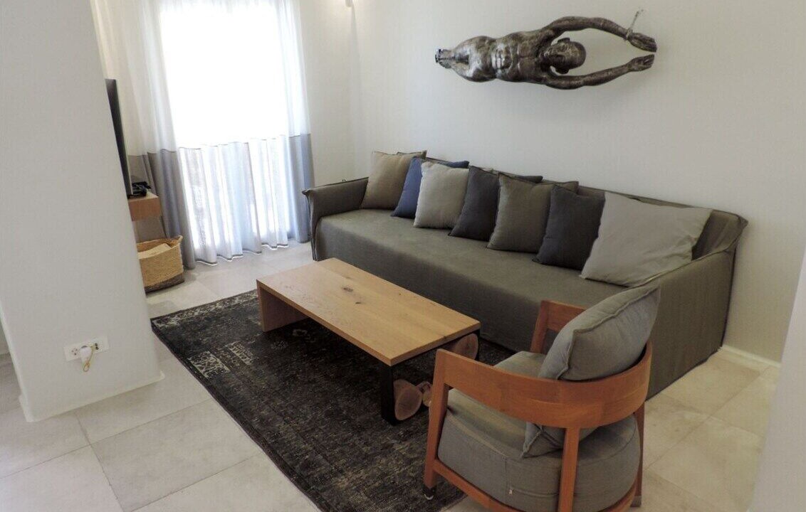 Photo of Livingroom in Tourlos