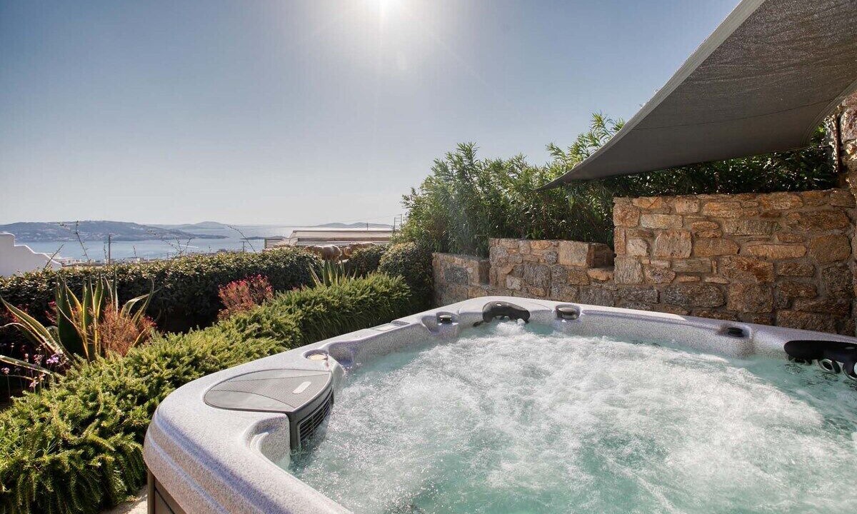 Photo of Outdoor in Tourlos