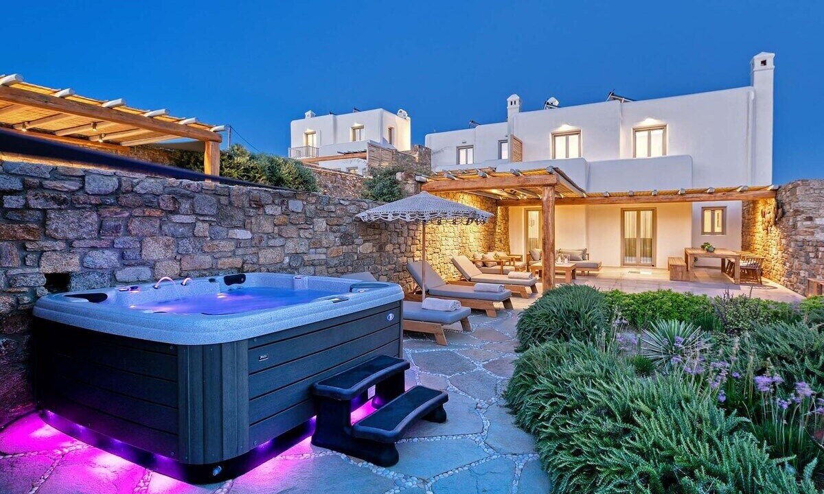 Photo of Patio Balcony in Tourlos