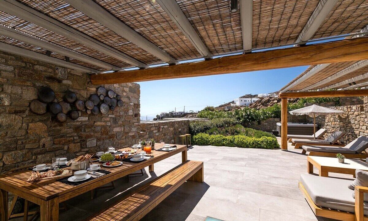 Photo of Outdoor in Tourlos