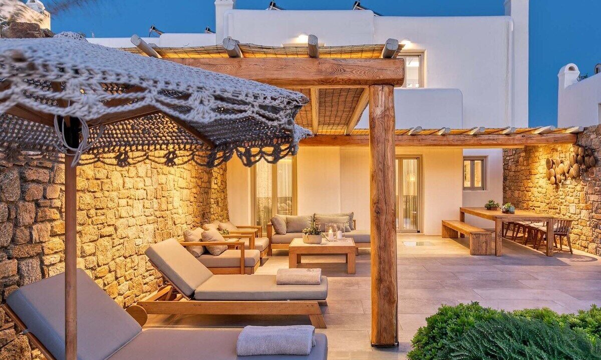 Photo of Outdoor in Tourlos