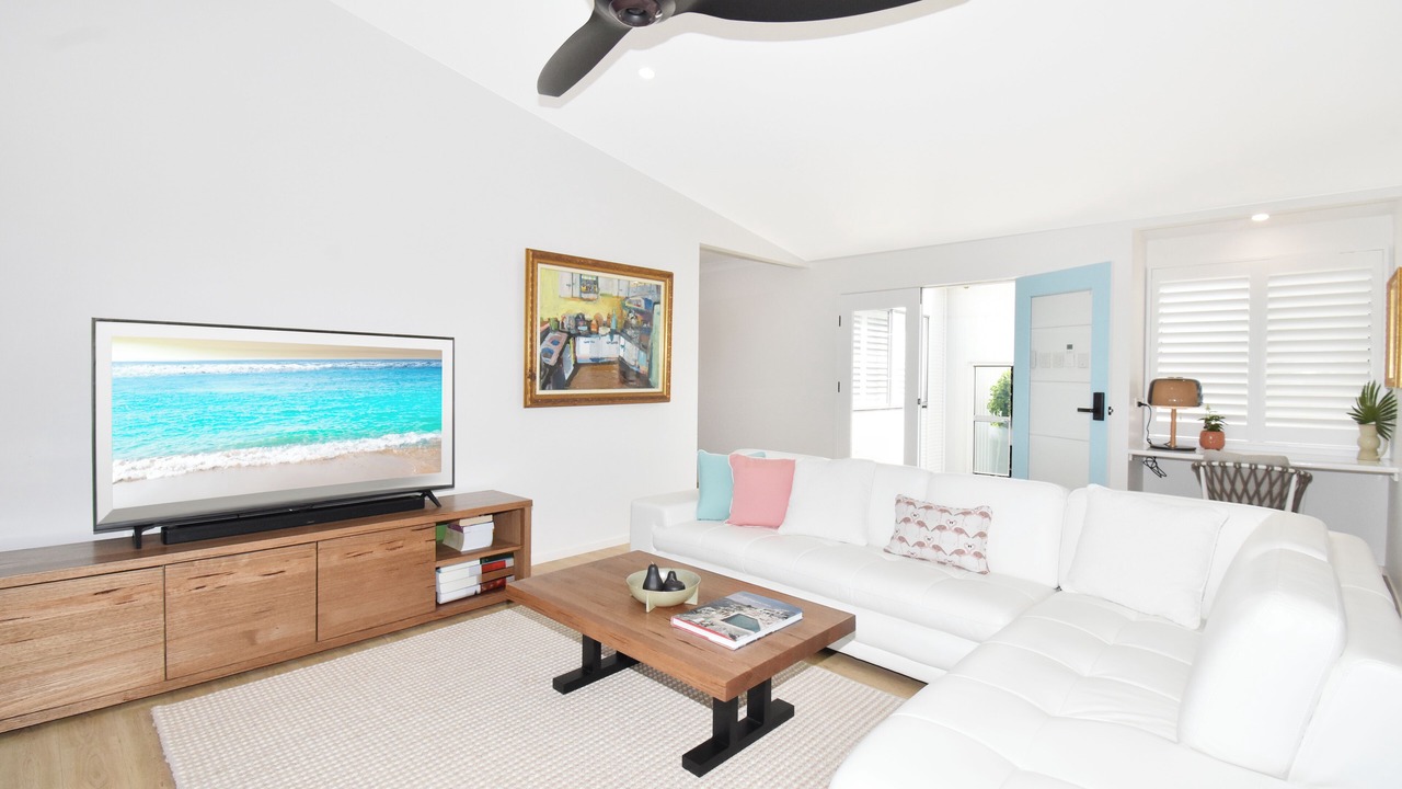 Photo of Livingroom in Grasstree Beach