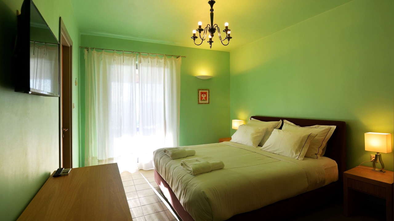 Photo of Bedroom in Grambia