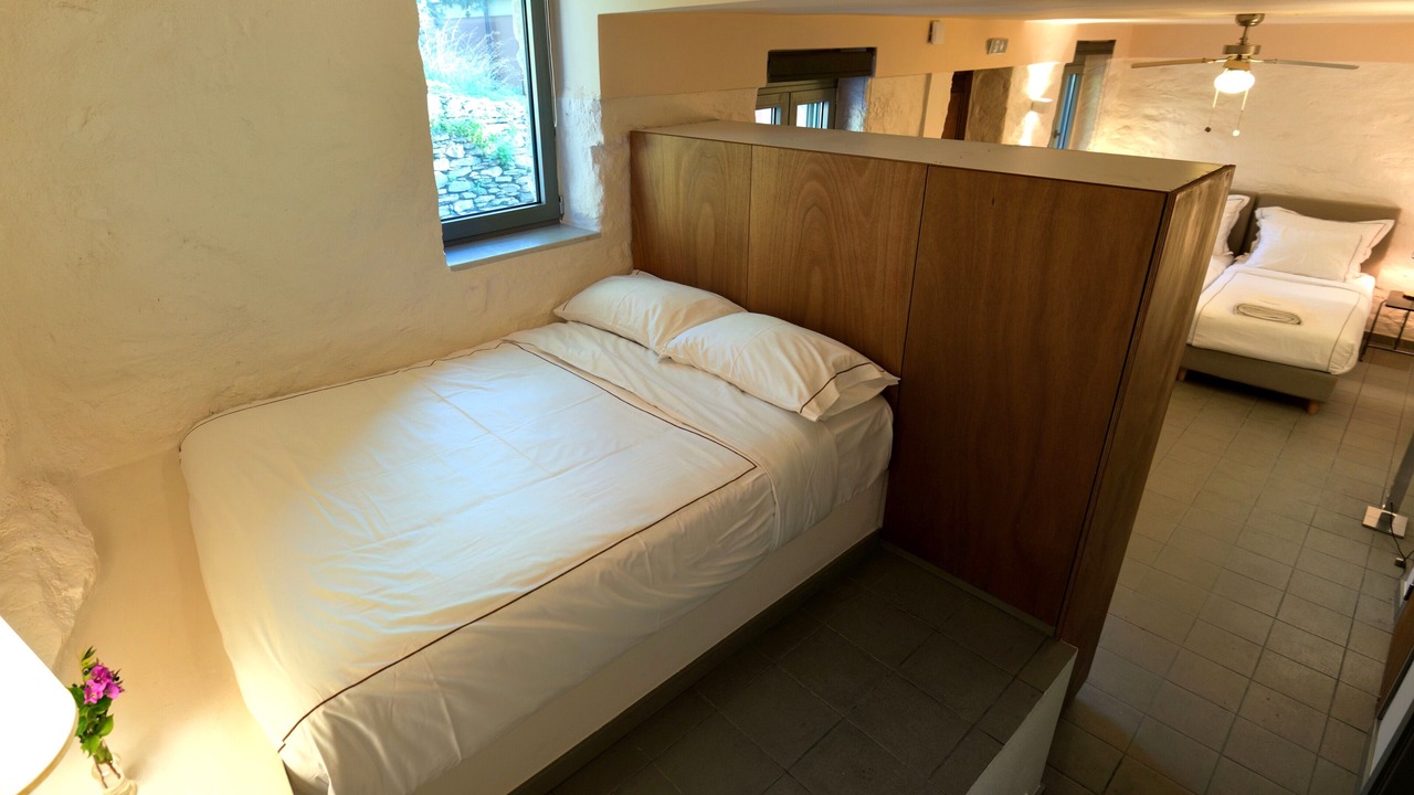 Photo of Bedroom in Grambia