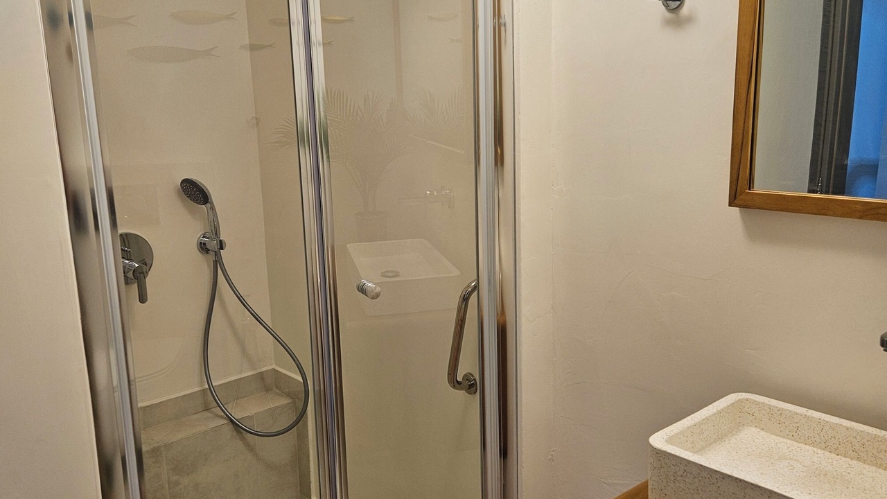 Photo of Bathroom in Nisi