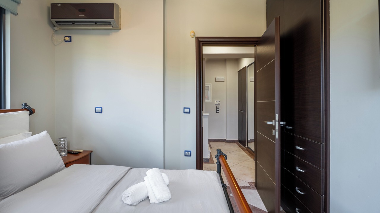 Photo of Bedroom in Kalyvia Thorikou