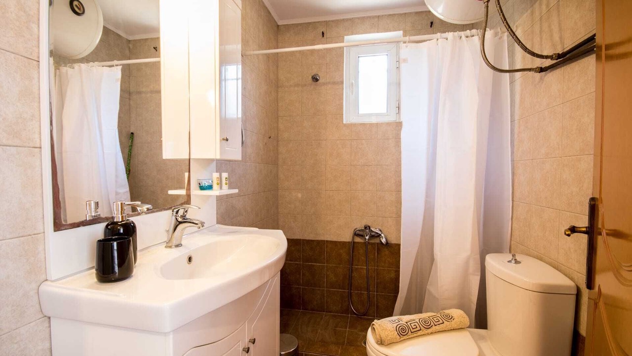 Photo of Bathroom in Trapeza