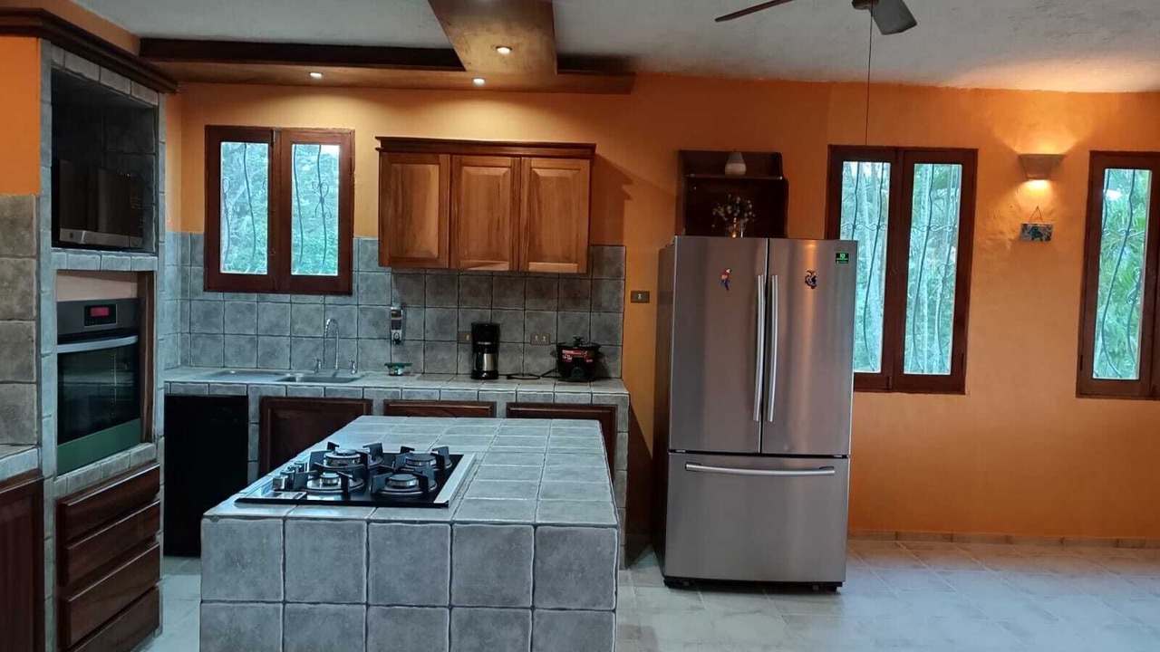 Photo of Kitchen in Atenas
