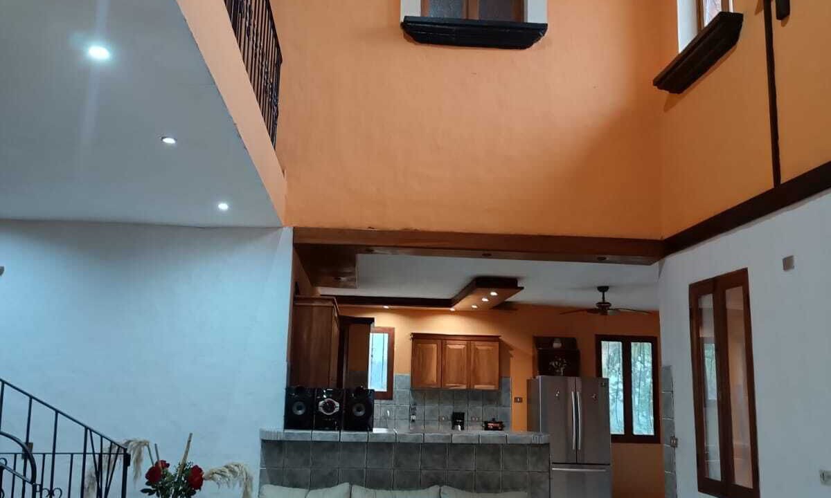 Photo of Livingroom in Atenas