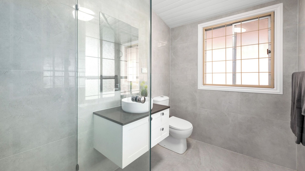 Photo of Bathroom in Highgate Hill