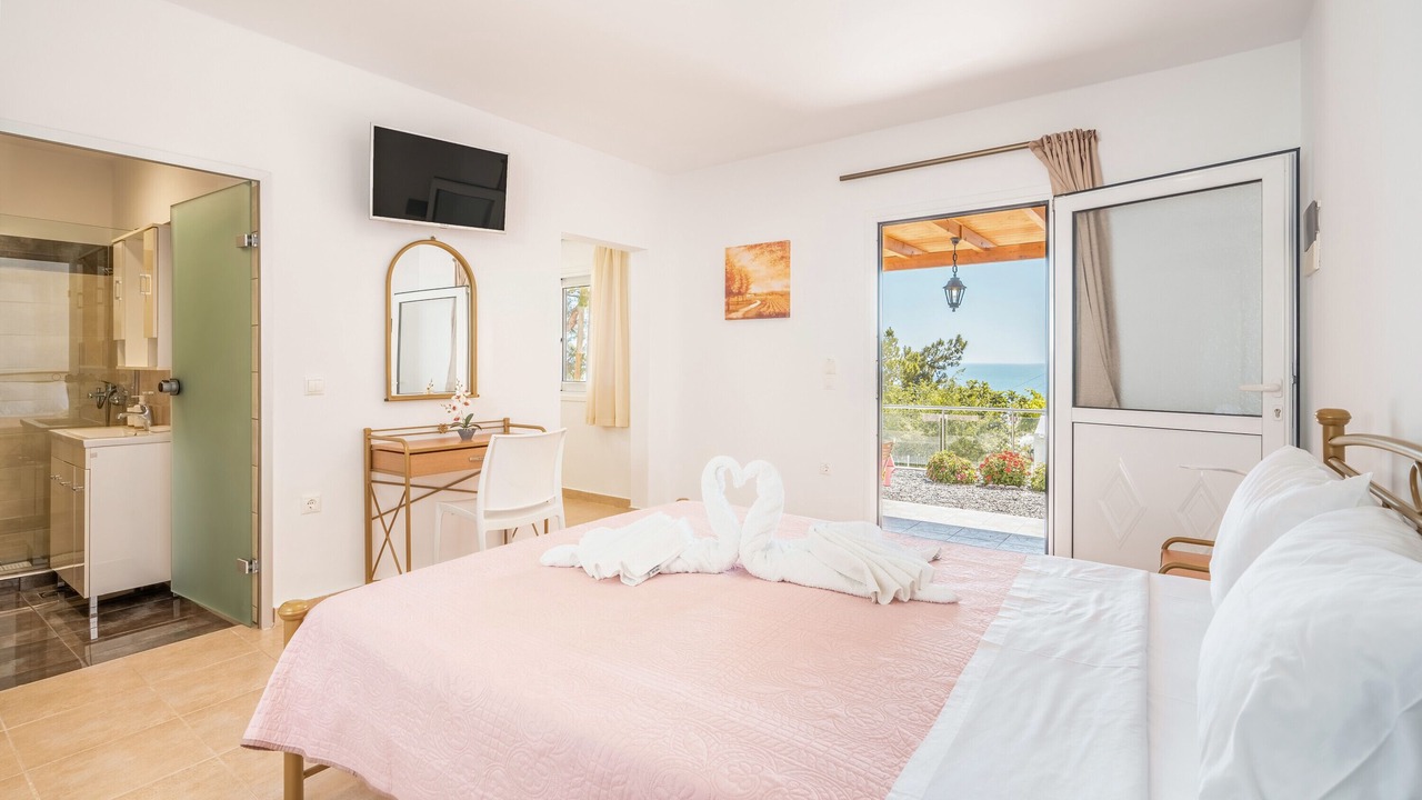 Photo of Bedroom in Stegna