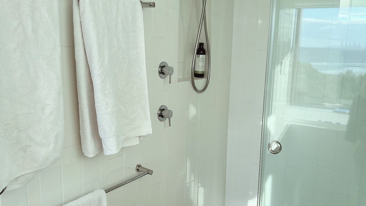 Photo of Bathroom in Currumbin