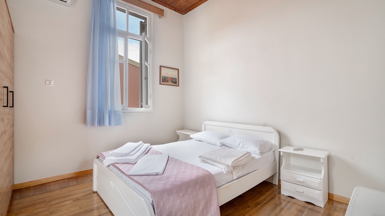 Photo of Bedroom in Sivros