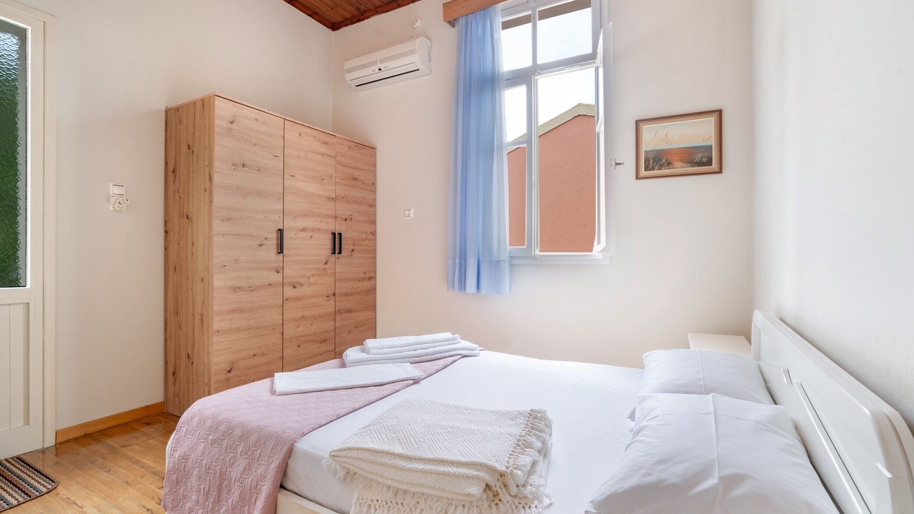 Photo of Bedroom in Sivros