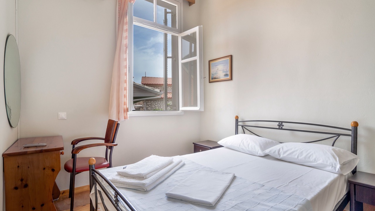 Photo of Bedroom in Sivros