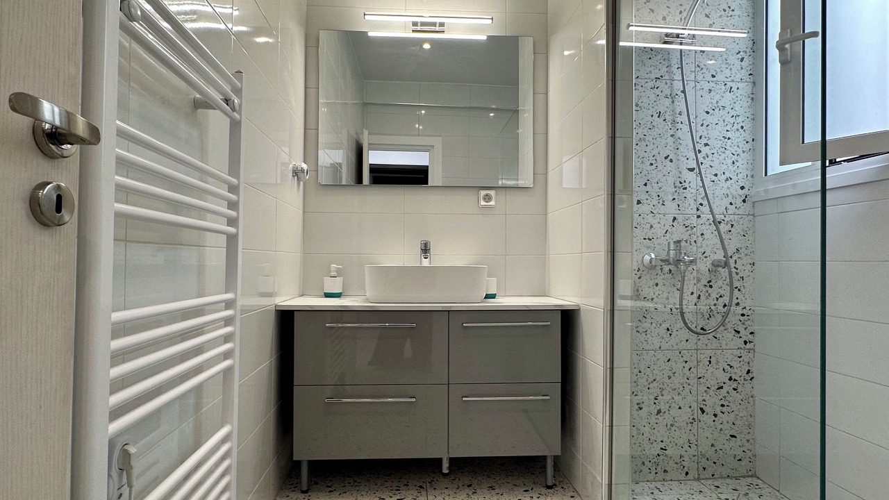 Photo of Bathroom in Petralona
