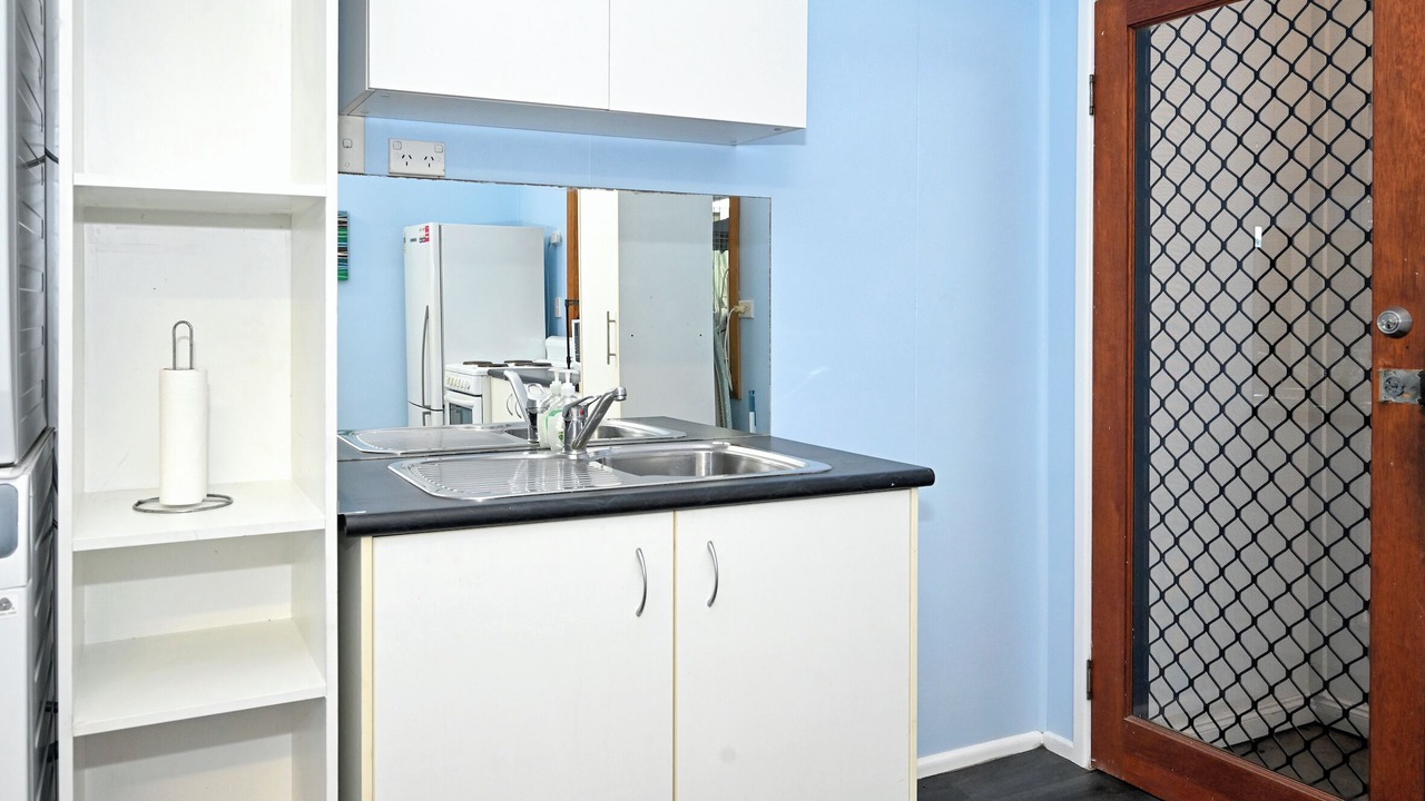Photo of Kitchen in Golden Beach