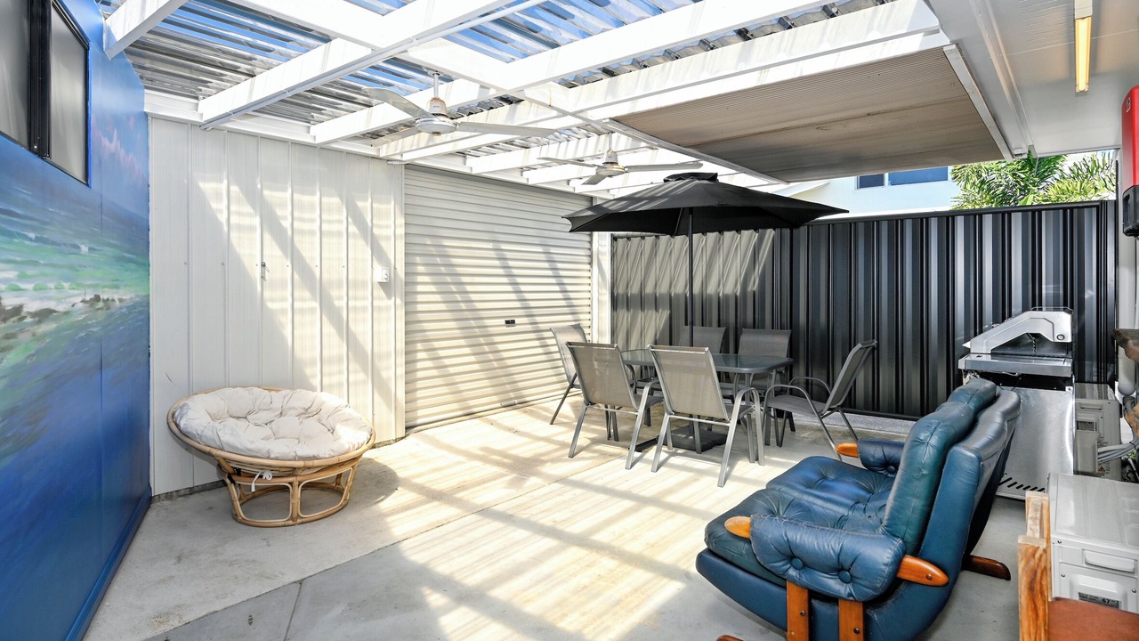 Photo of Outdoor in Golden Beach