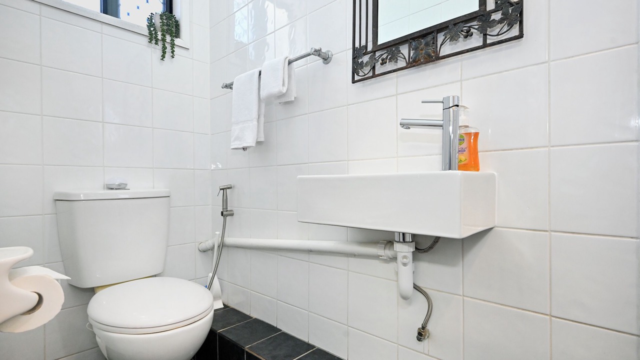 Photo of Bathroom in Golden Beach