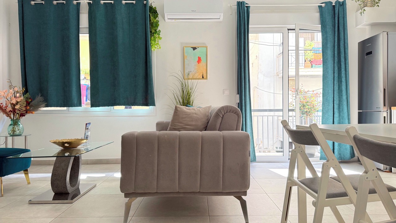 Photo of Livingroom in Petralona