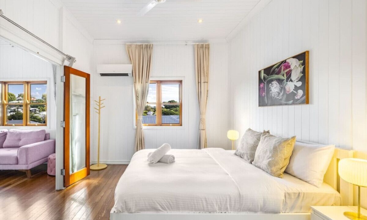 Photo of Bedroom in Coorparoo