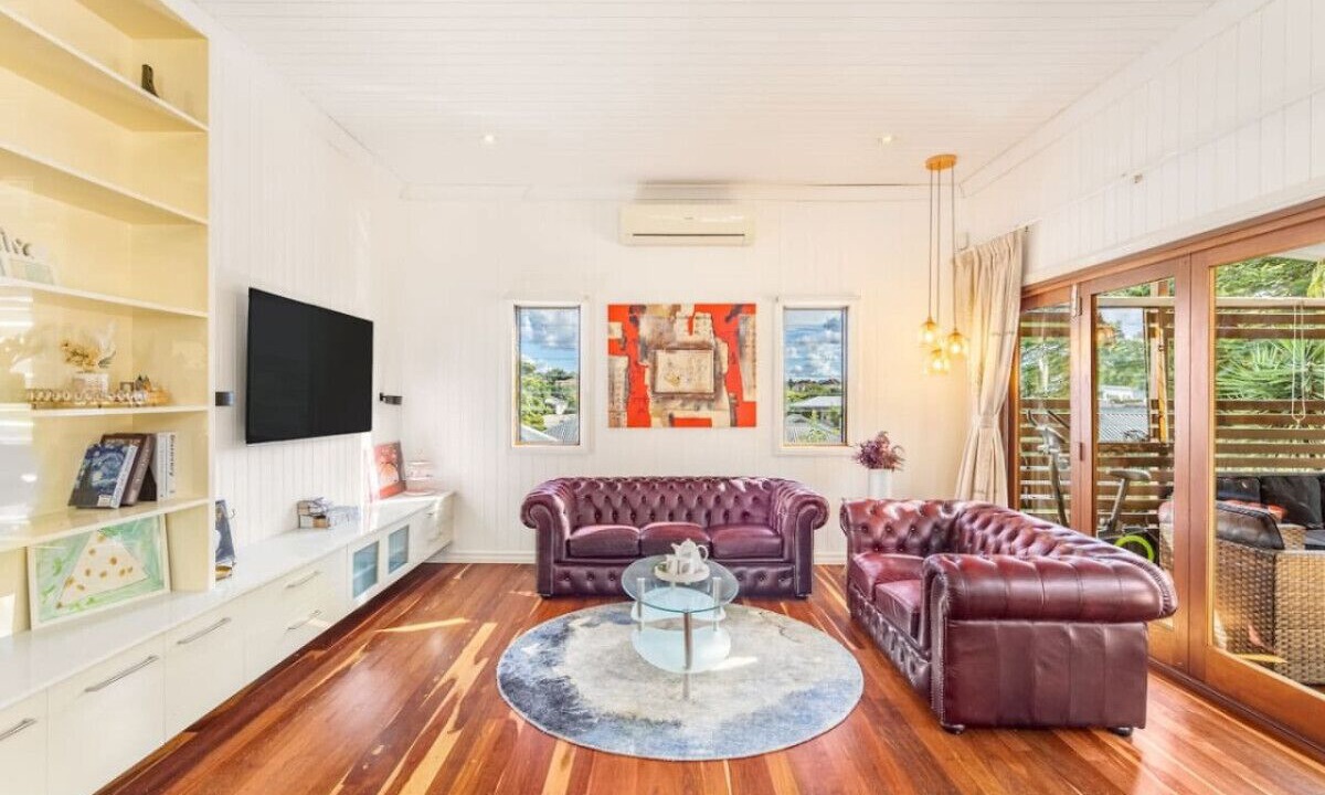 Photo of Livingroom in Coorparoo