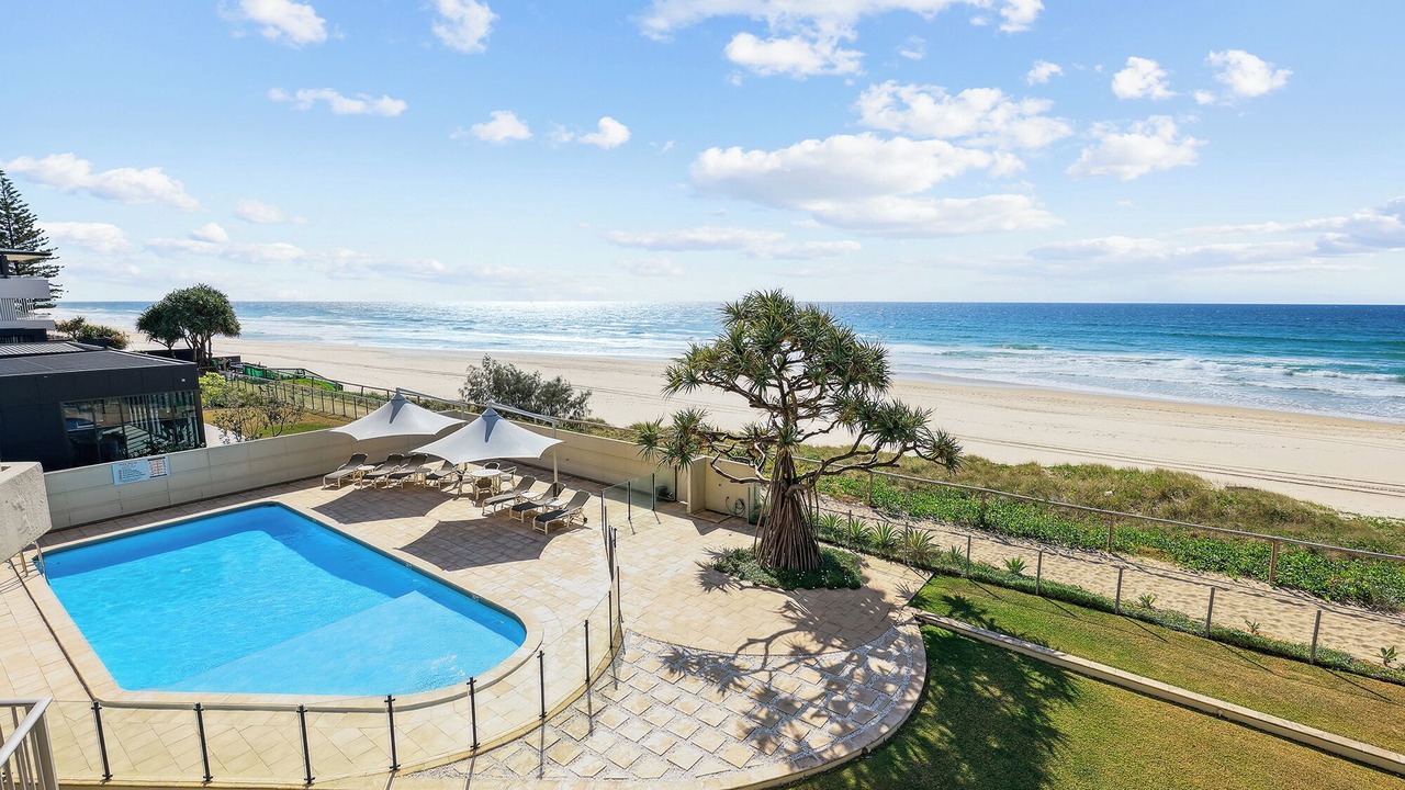 Photo of Outdoor in Main Beach