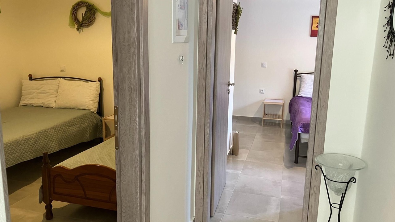 Photo of Bedroom in Kamena Vourla