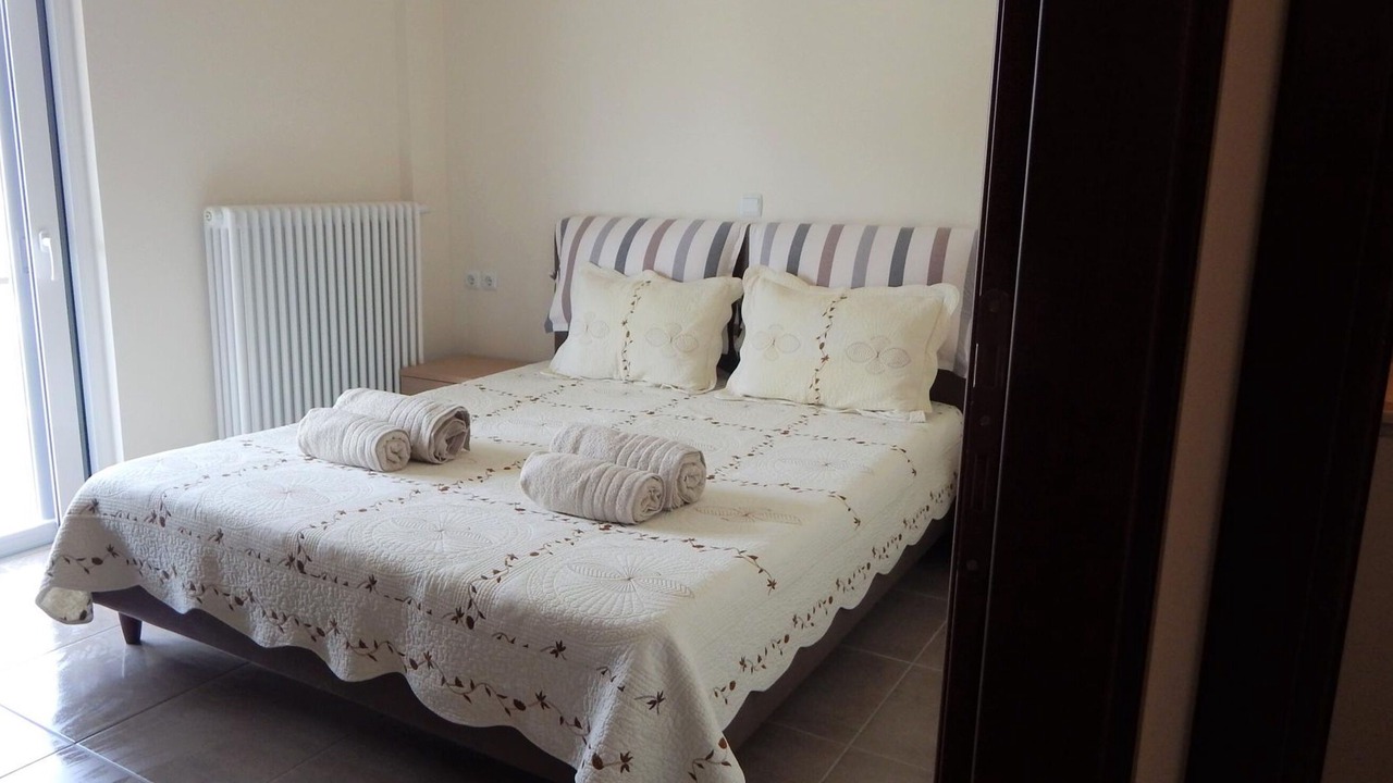 Photo of Bedroom in Kamena Vourla