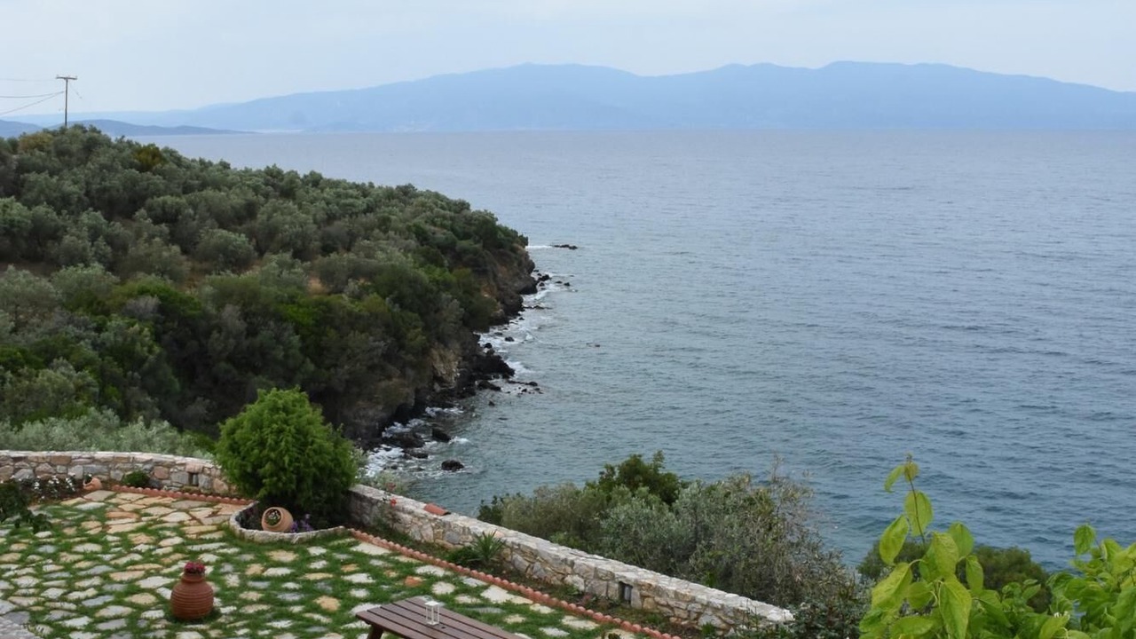 Photo of Outdoor in Sourpi