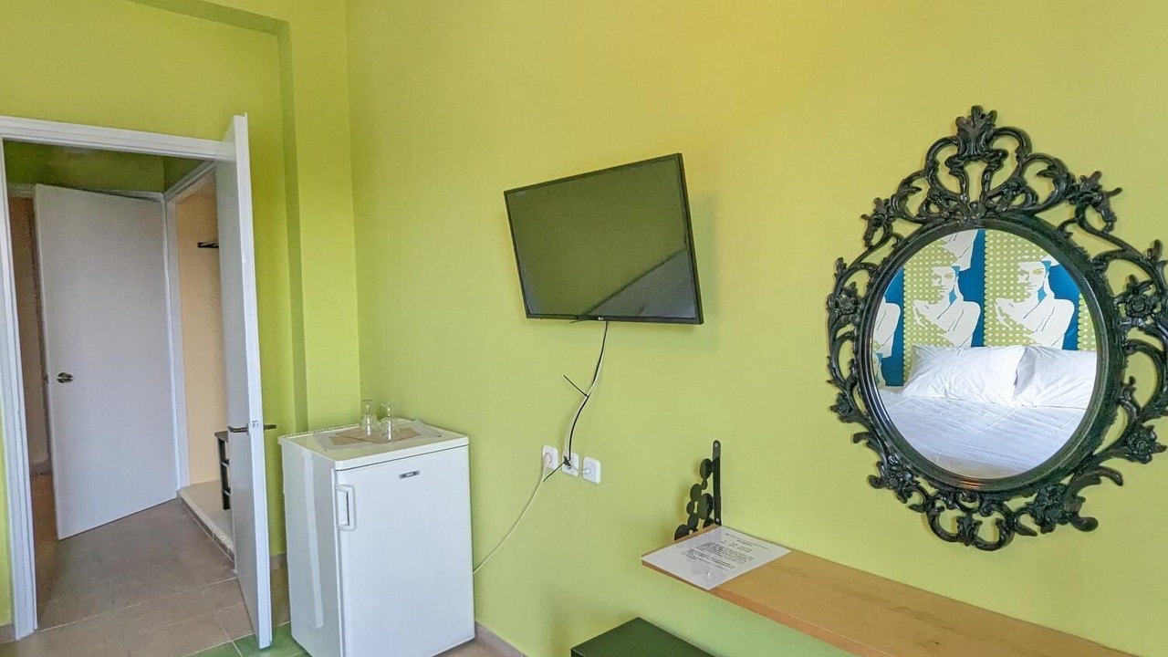 Photo of Bedroom in Kamena Vourla