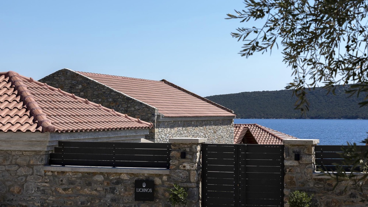 Photo of Outdoor in Sourpi