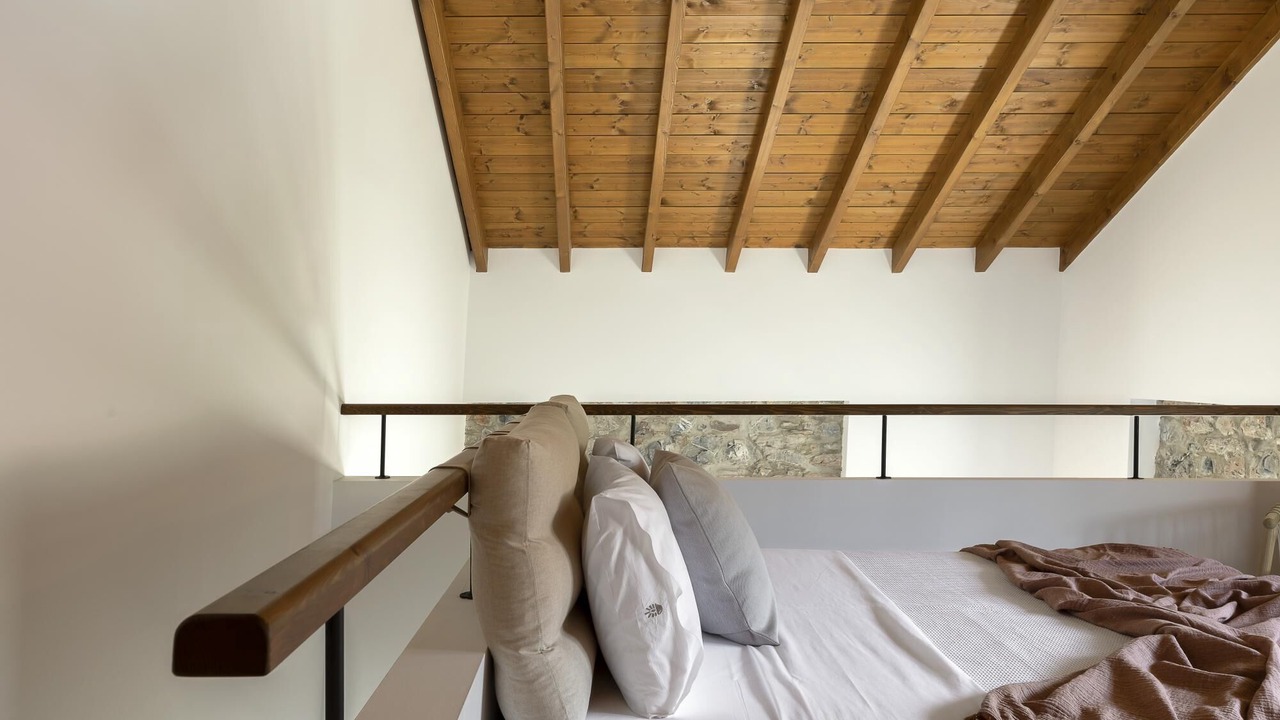 Photo of Bedroom in Sourpi
