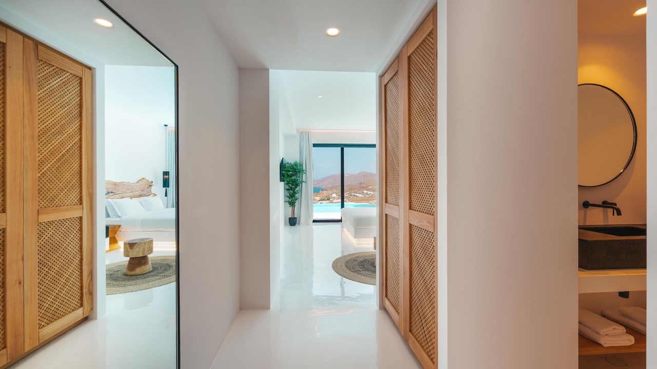 Photo of Bedroom in Ornos