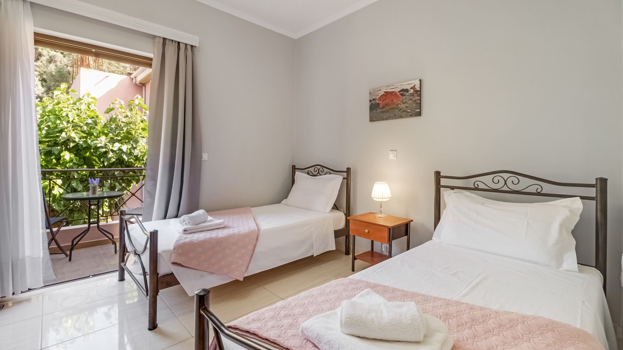 Photo of Bedroom in Katokhorion