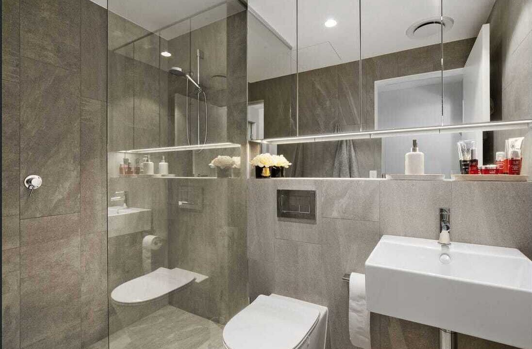Photo of Bathroom in Broadbeach