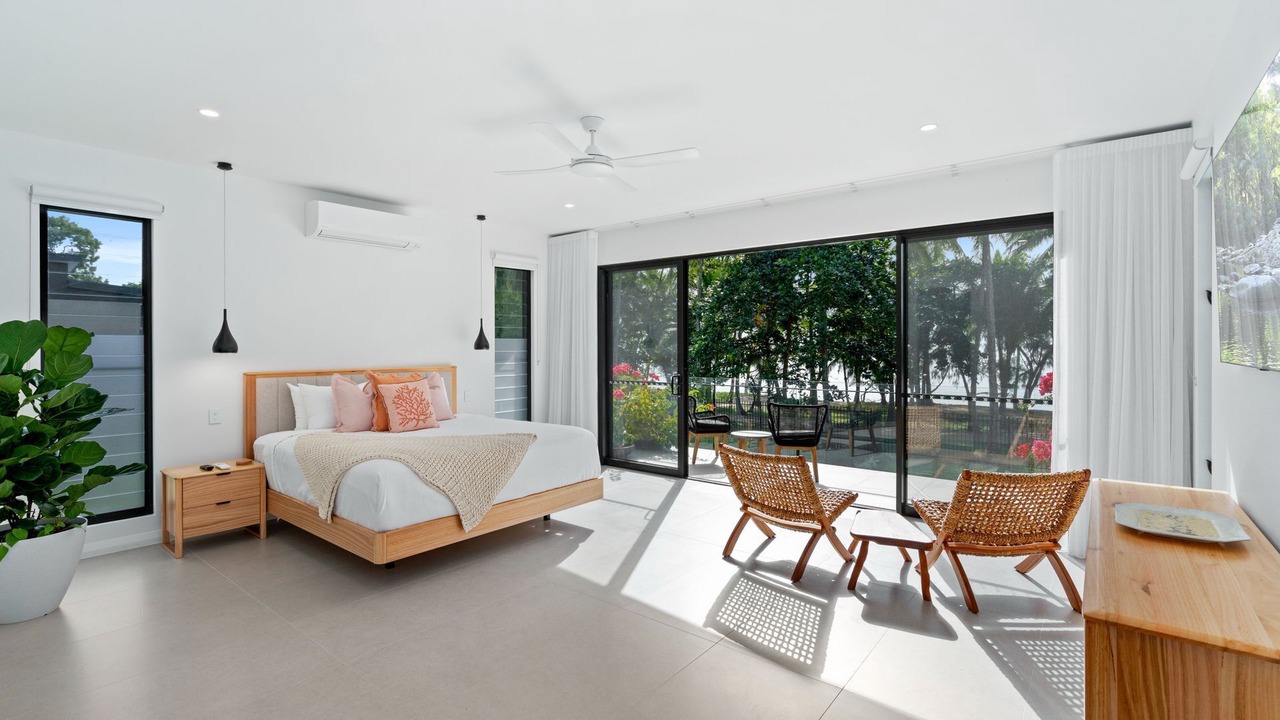 Photo of Bedroom in Palm Cove