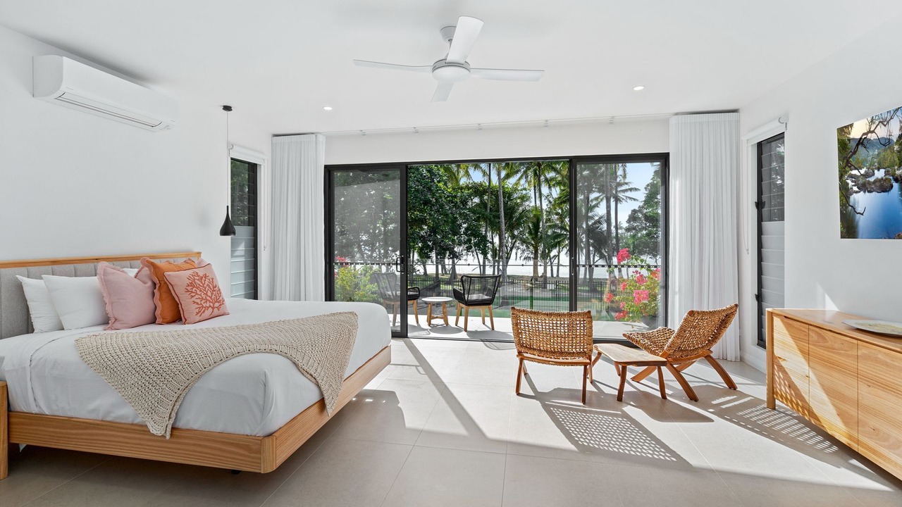 Photo of Bedroom in Palm Cove