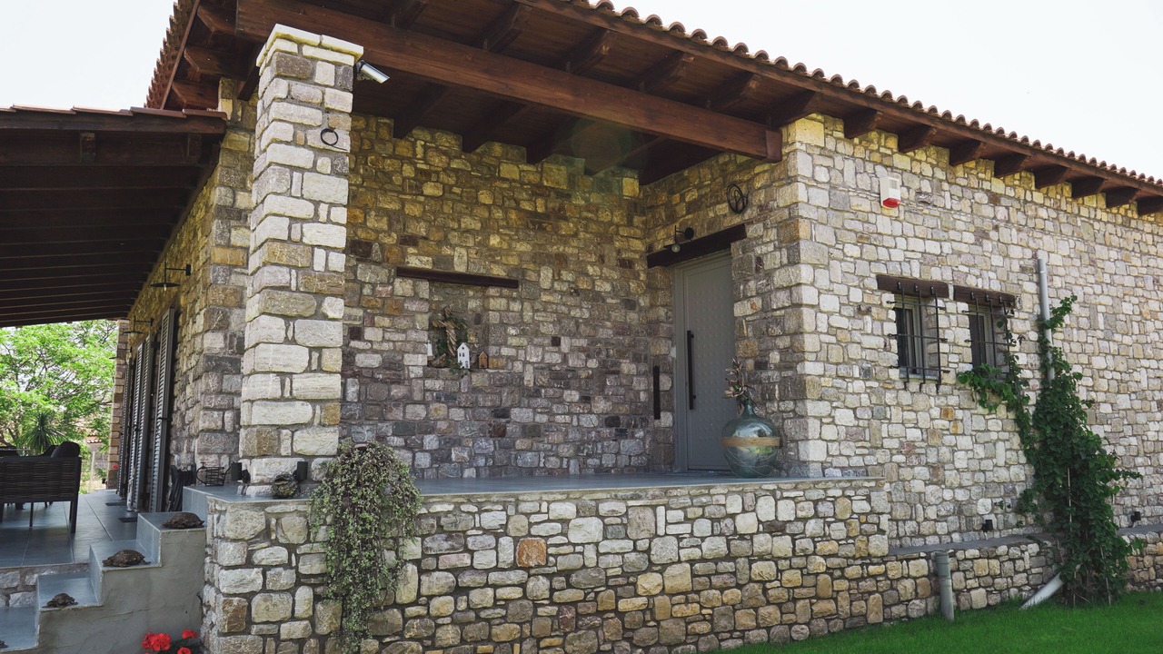 Photo of Outdoor in Aigio