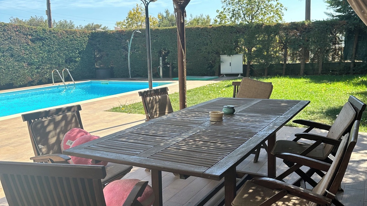 Photo of Outdoor in Kropia
