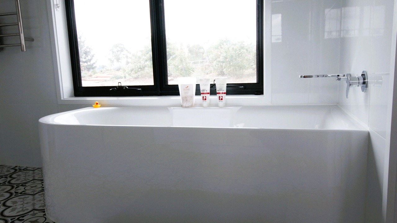 Photo of Bathroom in Boyland