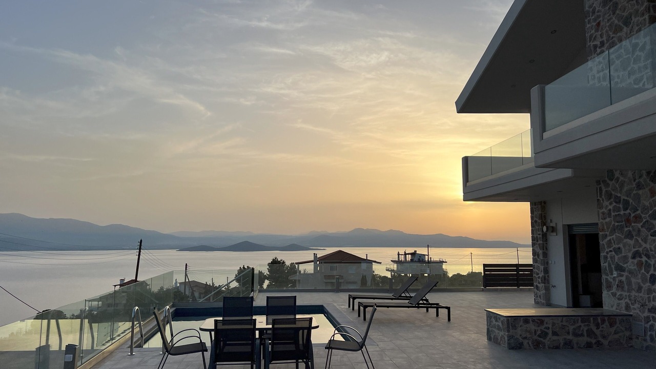 Photo of Patio Balcony in Theologos